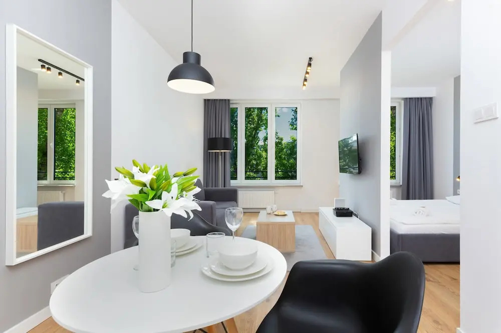 Apartment Warsaw Sławińska by Renters