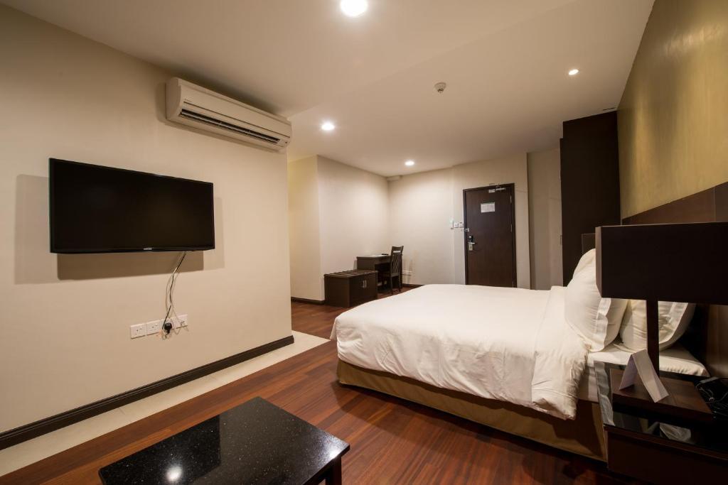 Lazenda Hotel
