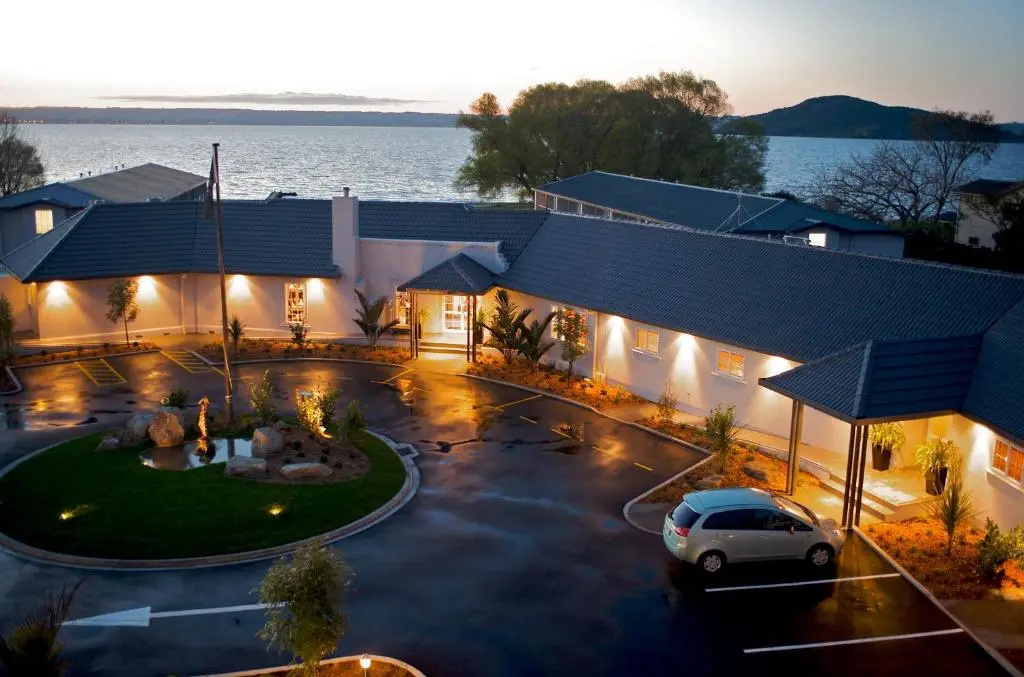 Wai Ora Lakeside Spa Resort - Chambres