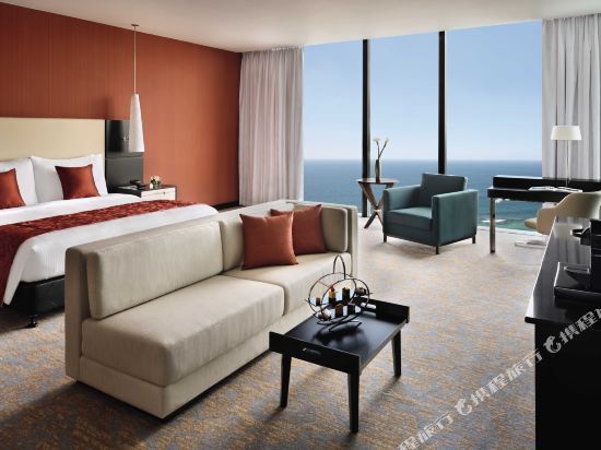 Movenpick Hotel Colombo