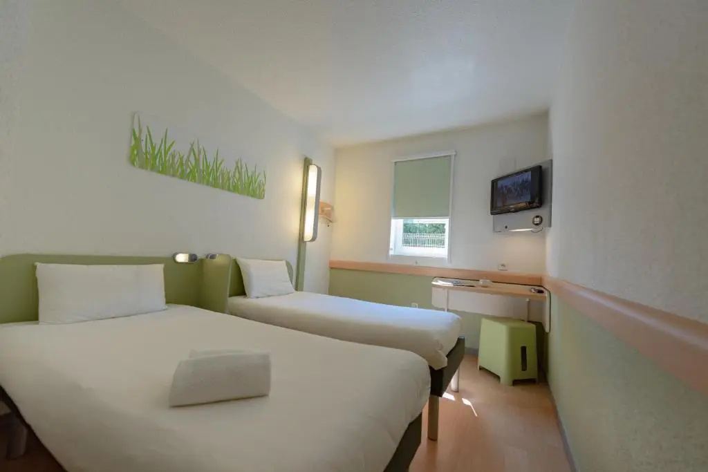Standard Double room (twin beds)