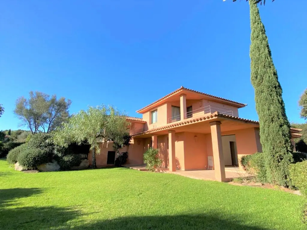 Villa