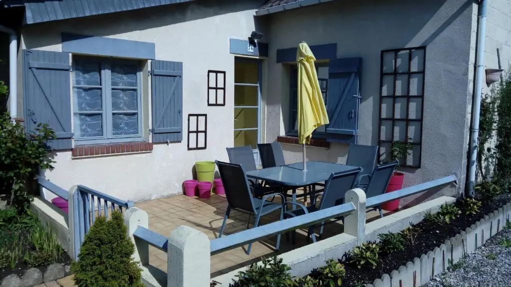 2 Bedrooms Cottage