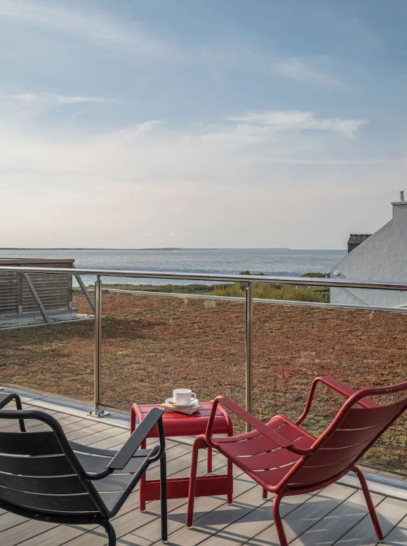 Superior Double room with balcony and with sea view (full double bed)