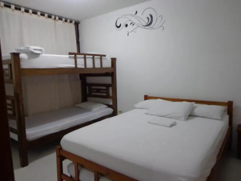 3 Bedrooms Apartment