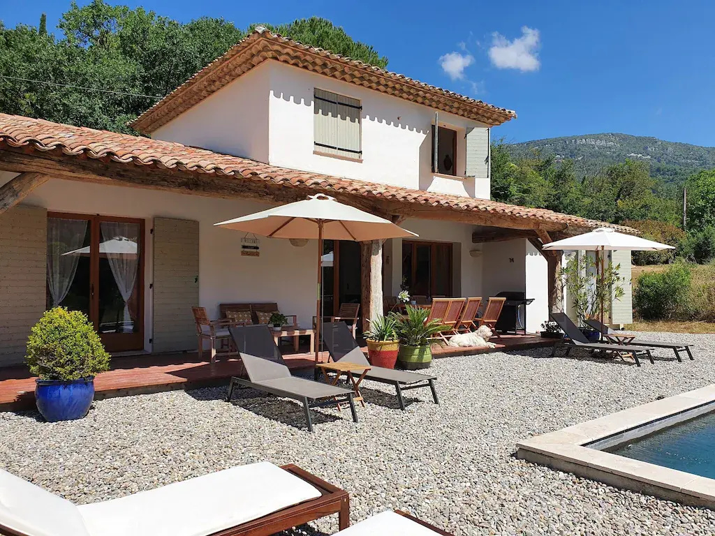 Classy VIlla in Bargemon with Private Swimming Pool