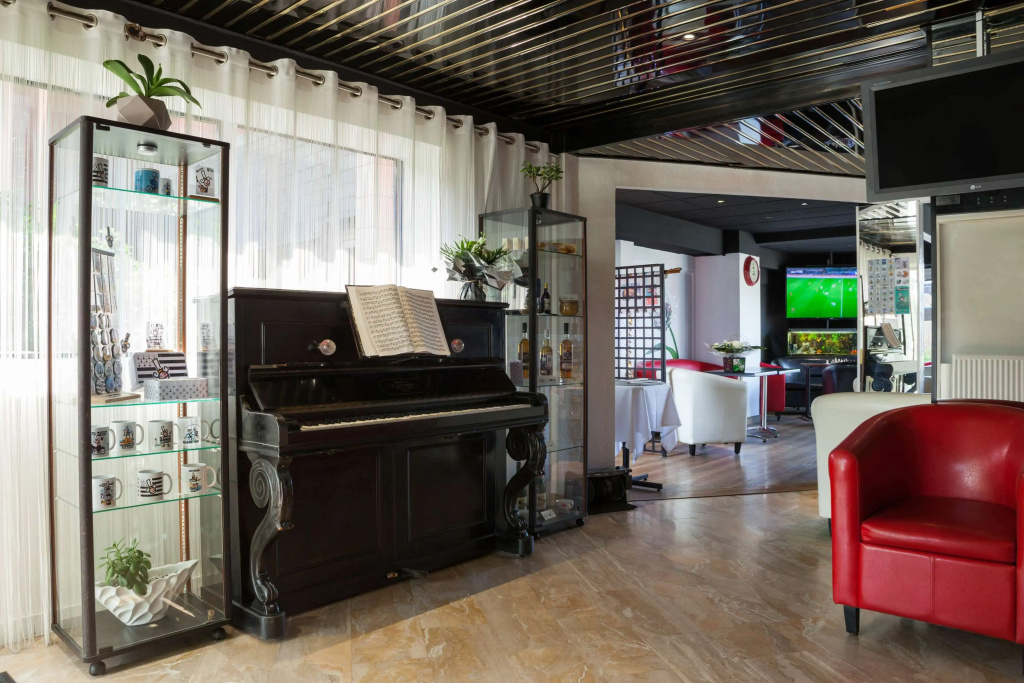 Kyriad Direct Rennes Ouest - Général