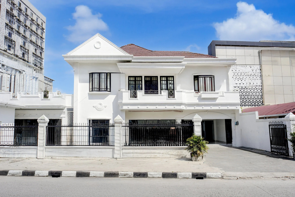 Hotel O Sm Raja Guest House