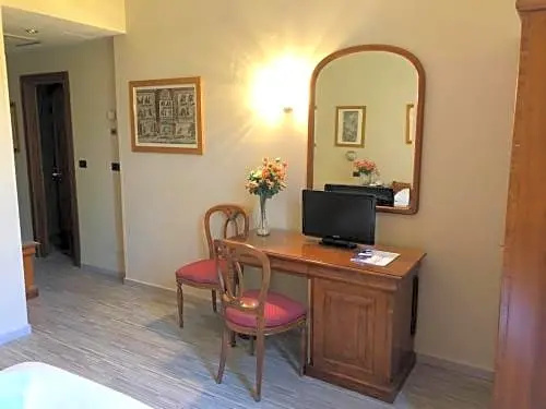 Ih Hotel Select - Chambres