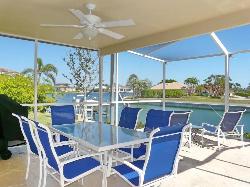 Pet-friendly Home With Southern Exposure and Pool