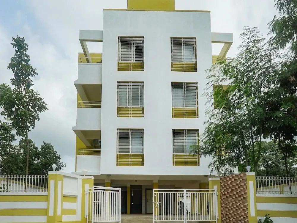 SK Executive by OYO Rooms