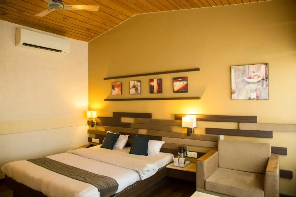 Standard room with balcony