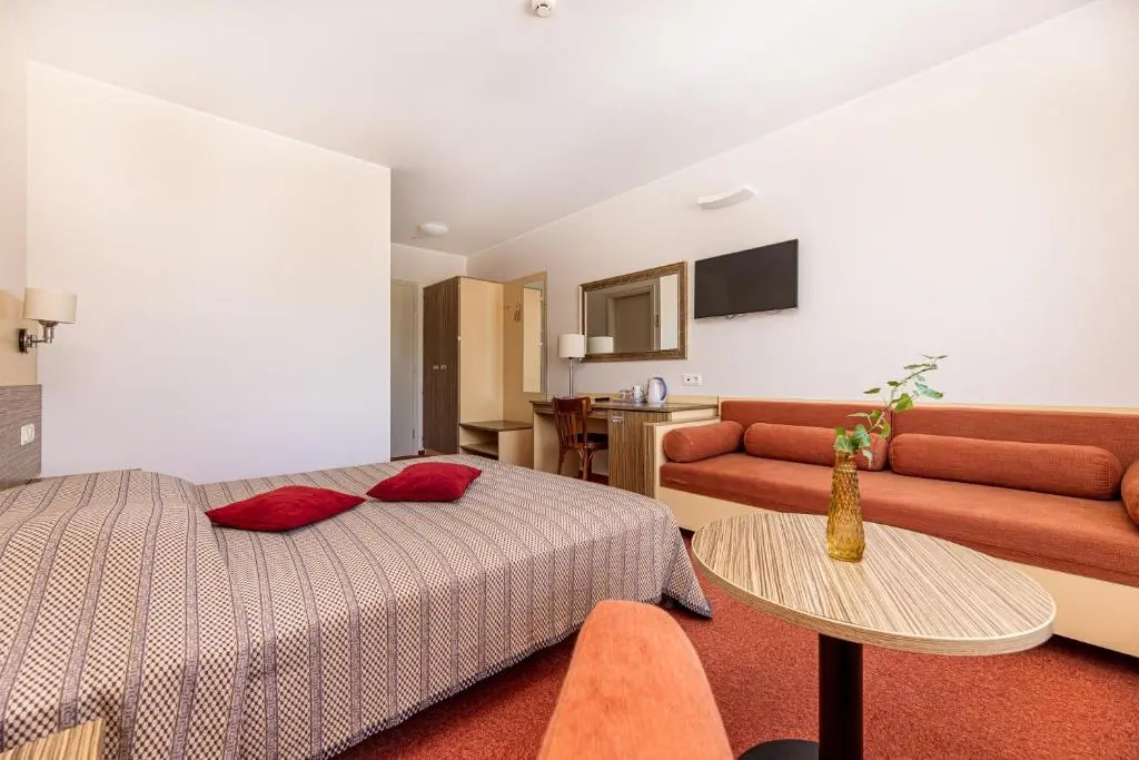 Comfort room