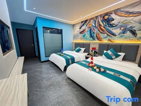 Deluxe Double room (twin beds)