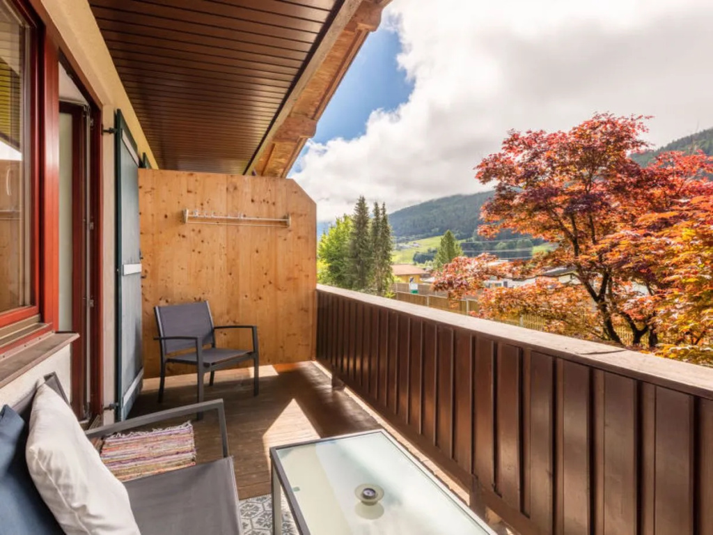 Balcony & Terrace