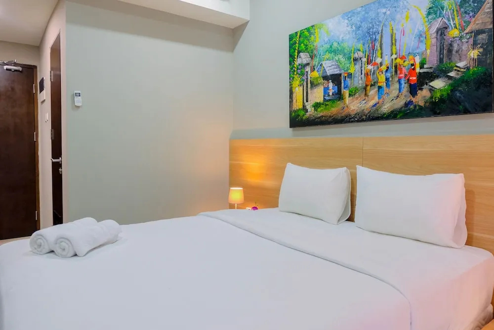 Stunning Studio Apartment at Mustika Golf Residence