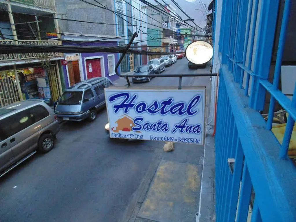 Hostal Santa Ana