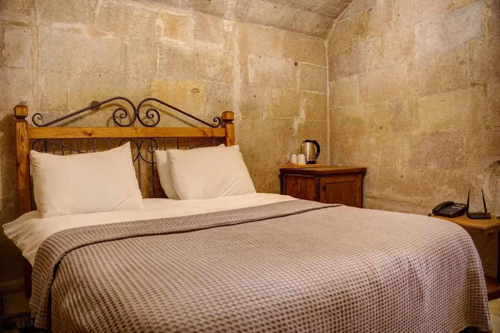 Economy Double room (full double bed)