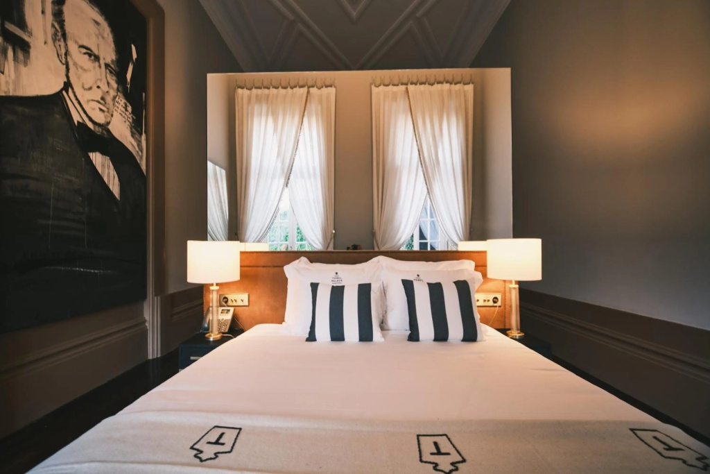 Отель Torel Palace Porto в Порту