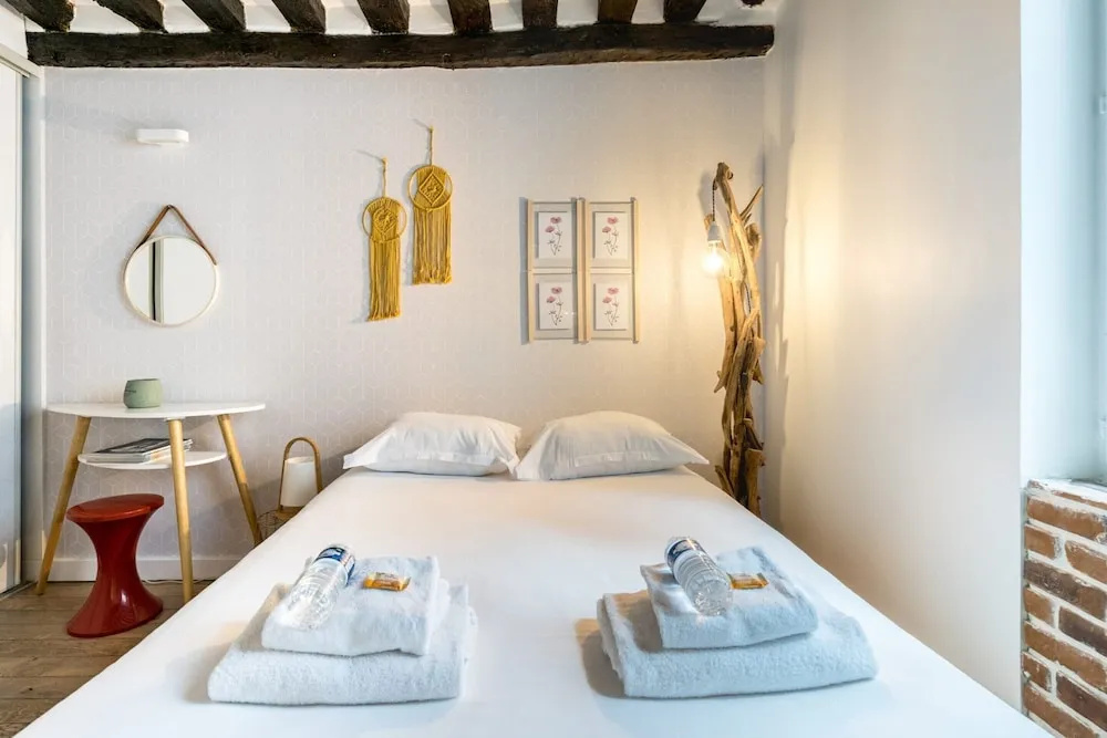 Voir la photo 2 — Chic Apartment With Patio - 2br/6p - Le Marais