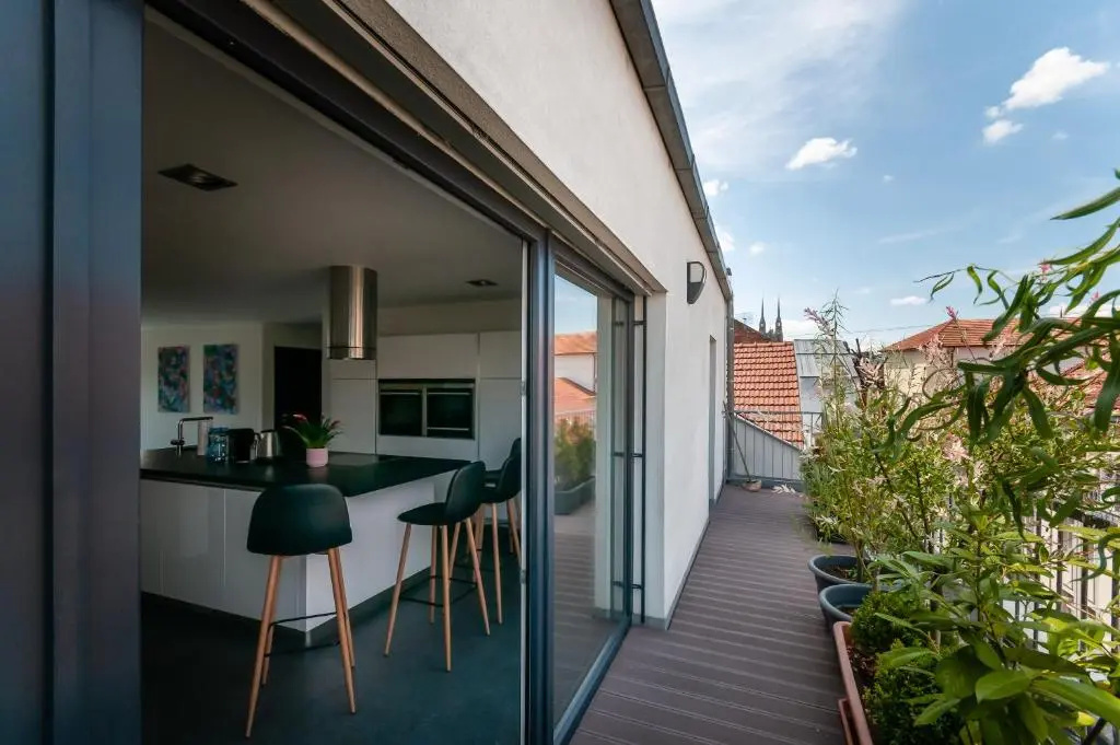 Superior Apartment