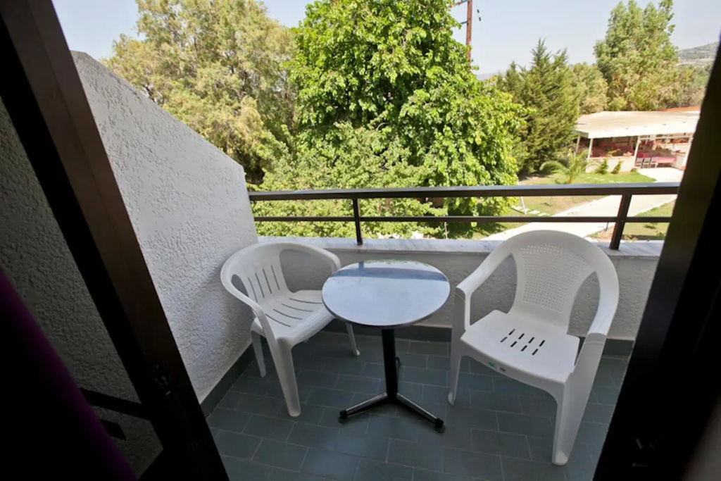 Balcony & Terrace