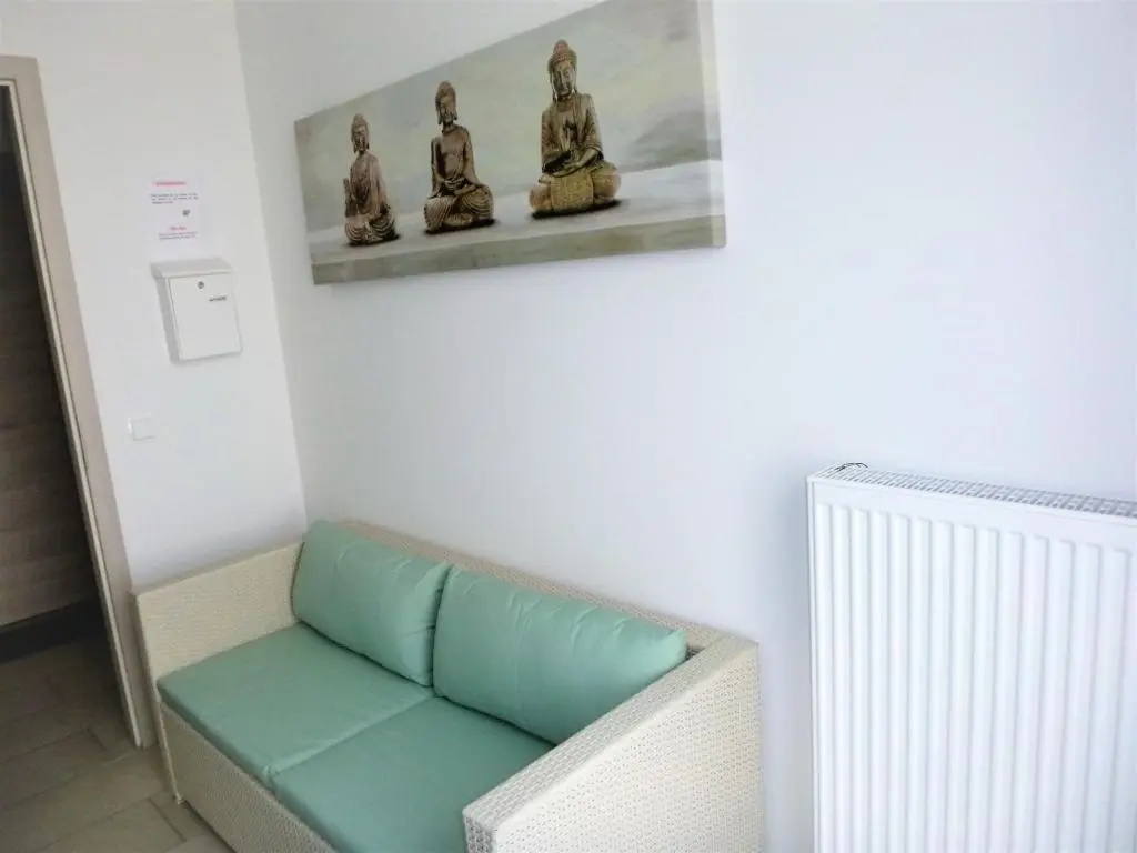 Comfort room