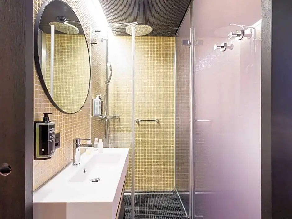 ibis Styles Bern City - Chambres