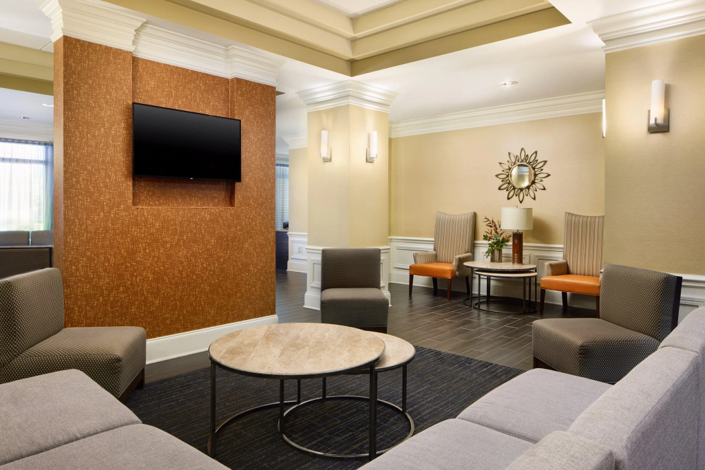Lobby & Reception