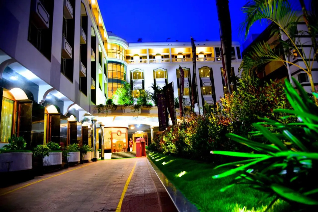 Hotel Sandesh The Prince