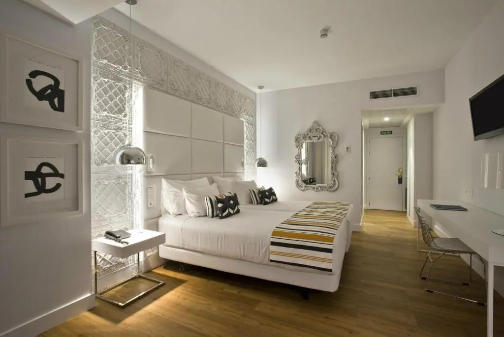 Hotel Tres Reyes Pamplona - Chambres
