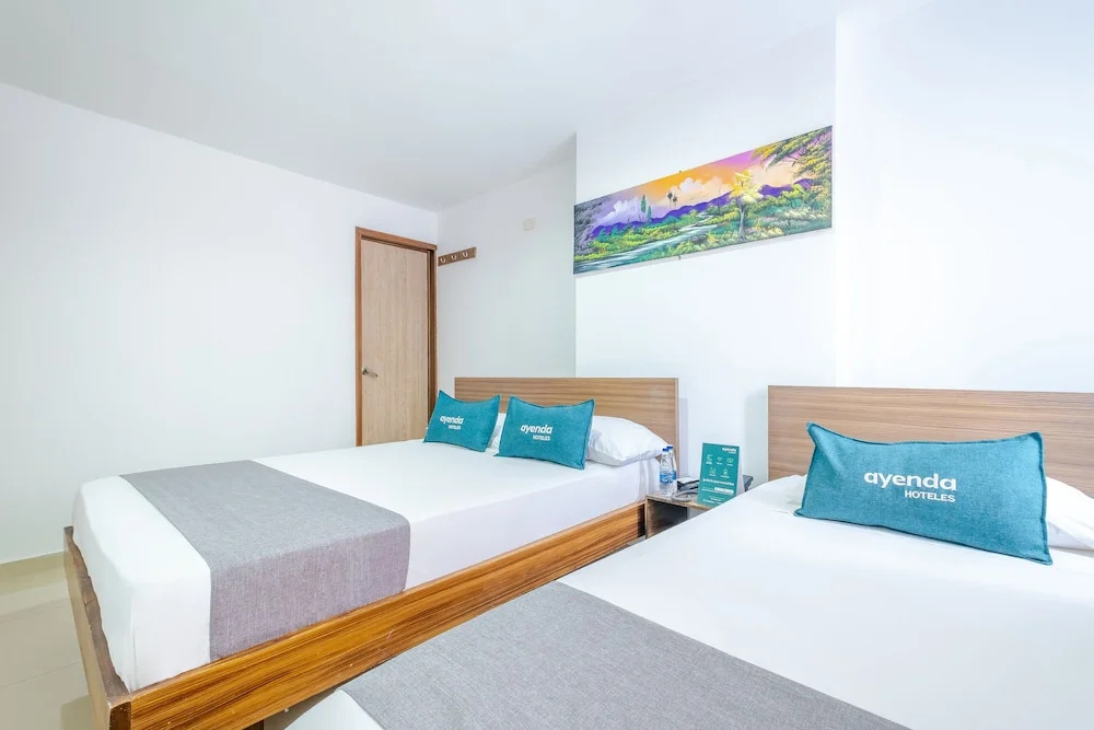 Hotel Metropolitana Plaza - Chambres