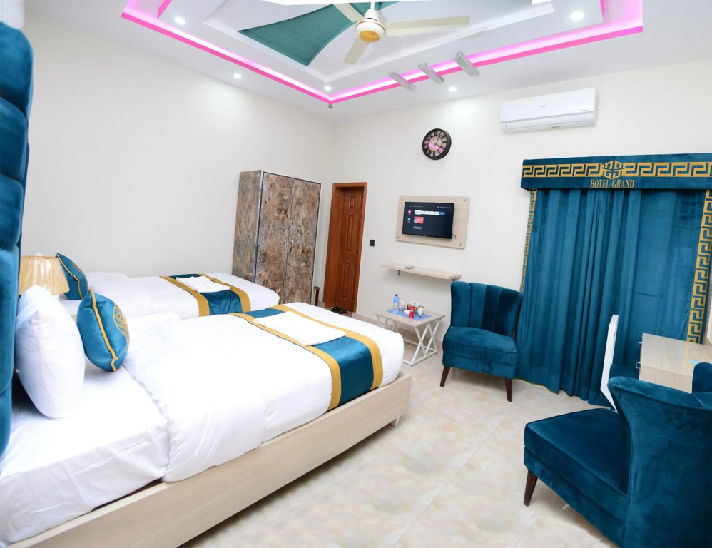 Hotel Grand Lahore