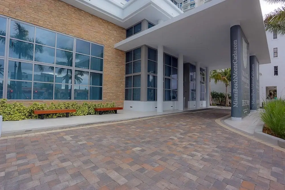 Domio Miami Beach Partial Ocean View + Balcony 1 BR
