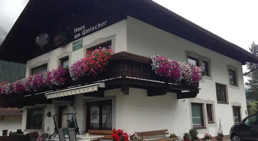 Haus am Gletscher