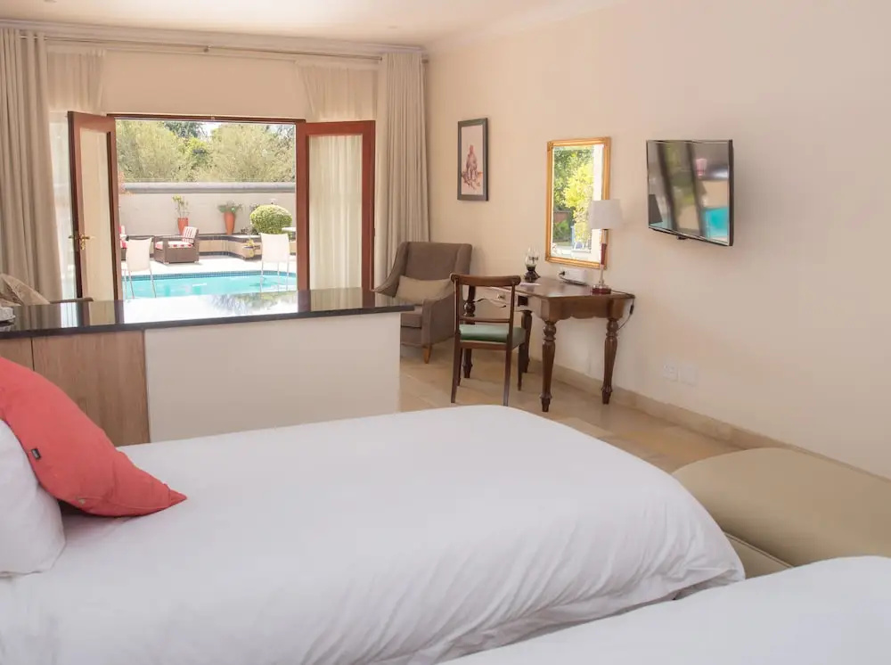 Inn & Out Plus Craighall - Chambres