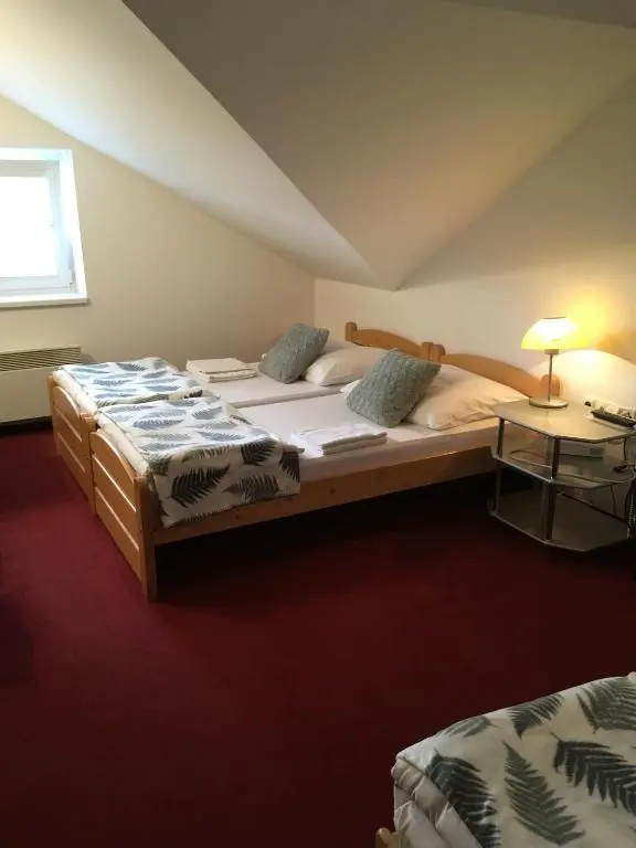 Pension Miltom - Chambres