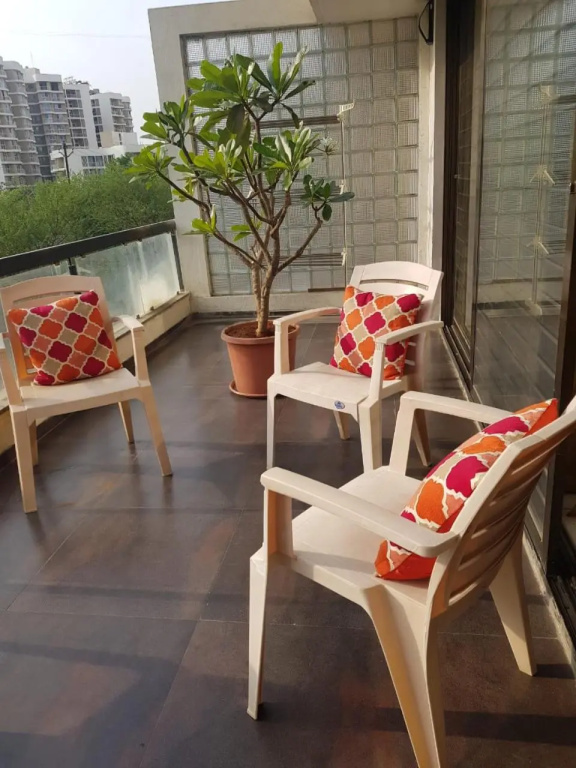 Status Homeaway Service Apartments