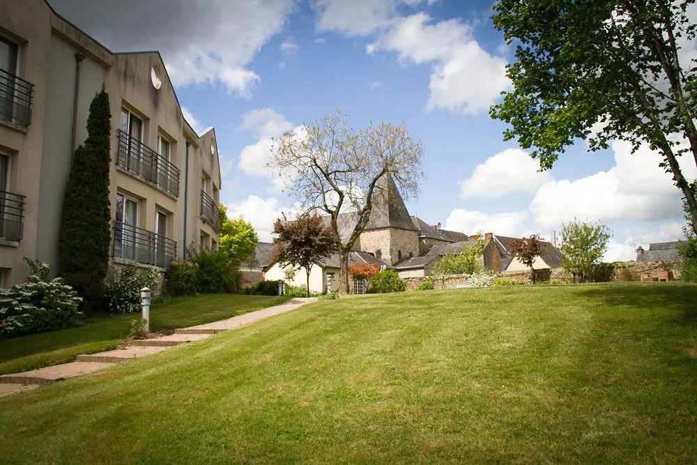 Logis Hôtel & Restaurant L’Ermitage