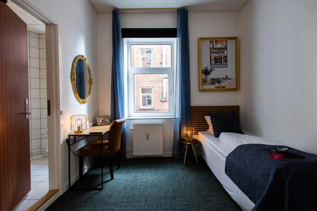 Hotel photo 25