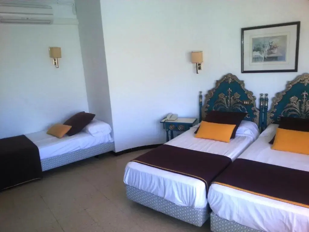 Hotel Hostal del Sol - Chambres