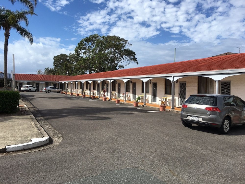 Tuncurry Beach Motel image