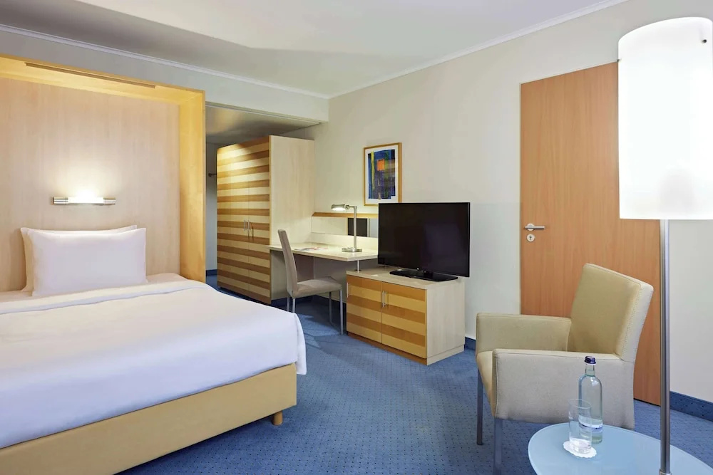 Lindner Hotel Cologne Am Dom, part of JdV by Hyatt - Chambres
