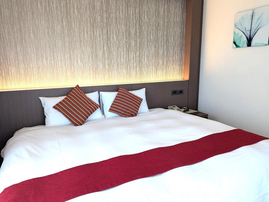 Отель Lishiuan International Hotel в Хуалянь
