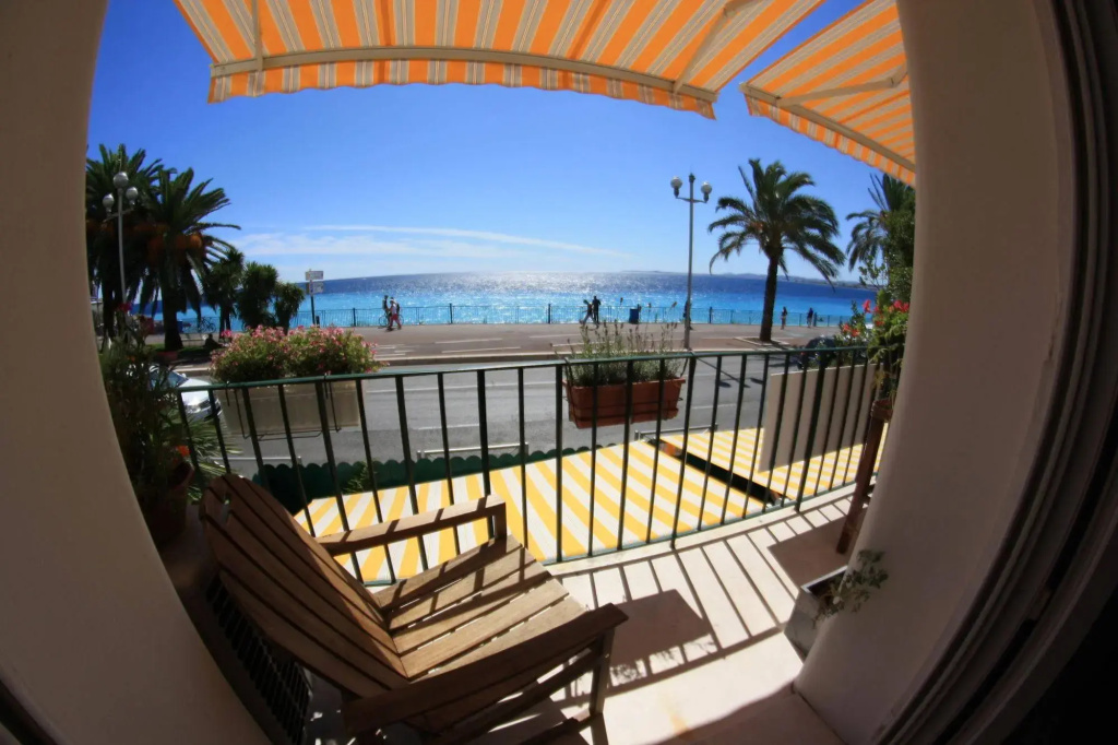 Five Bedrooms Seaview House, Old Town