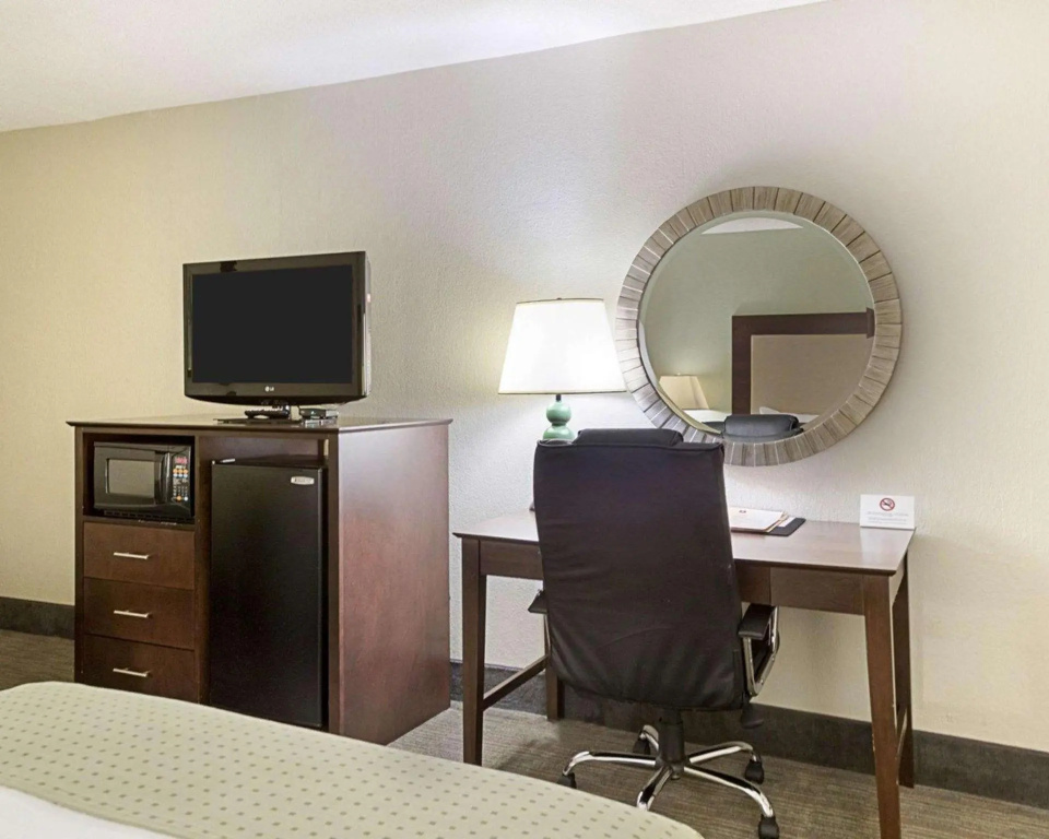 Clarion Inn and Suites Conference Center Covington - Chambres