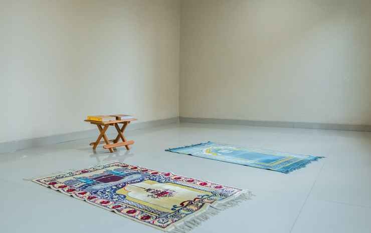 hotel cepu indah 2 in Blora