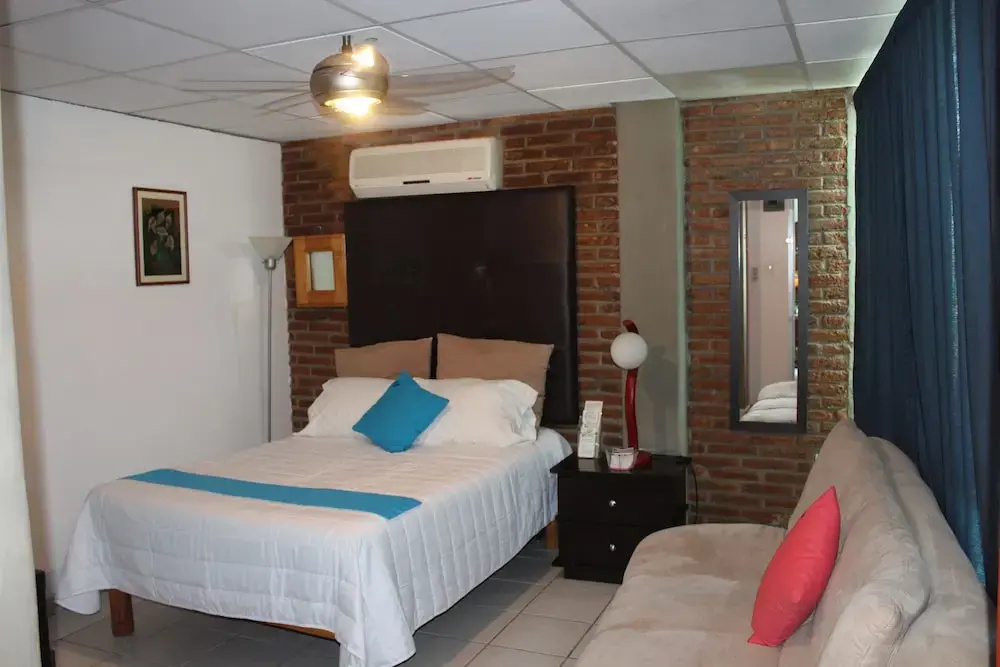 Standard Double room (full double bed)
