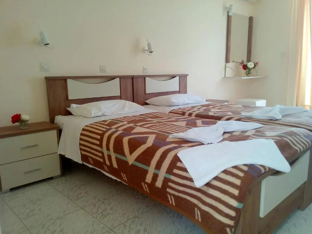 Economy Double Basement room (twin beds)