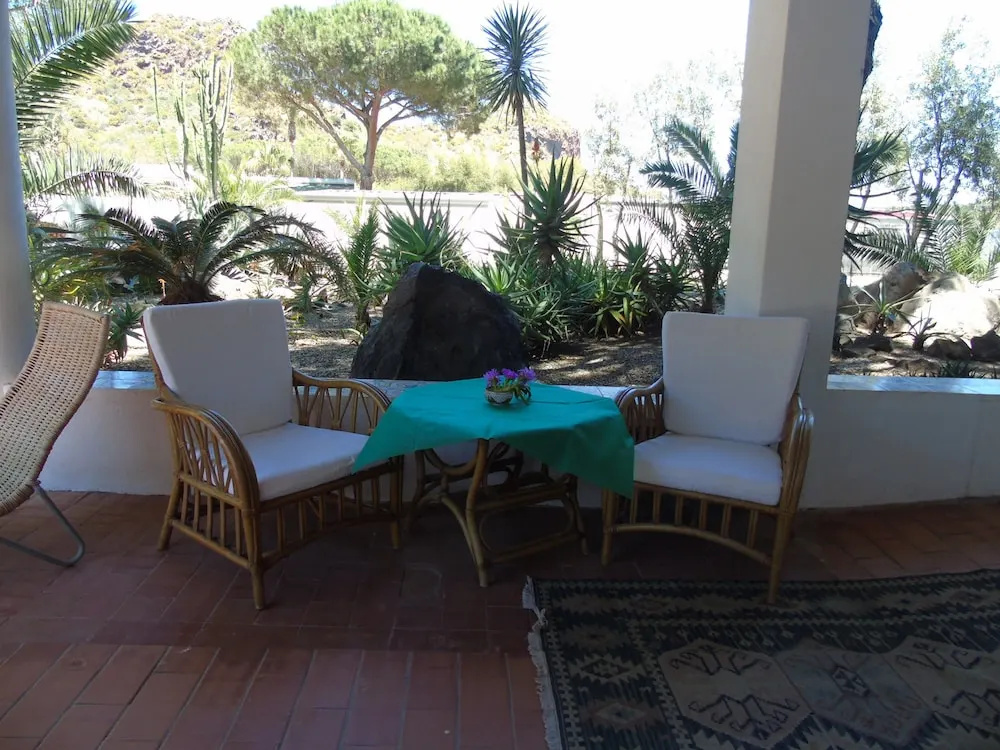 Comfort Triple room with view